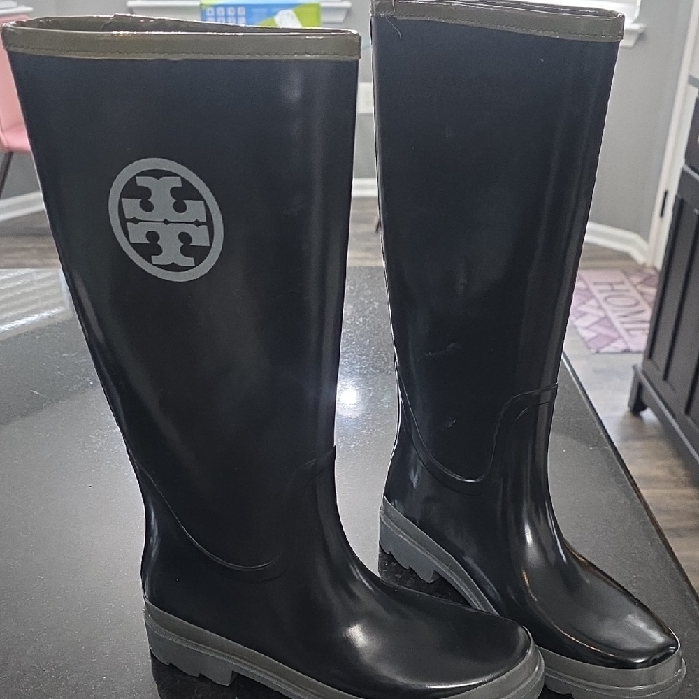 Tory Burch Black and Gray Rain Boots